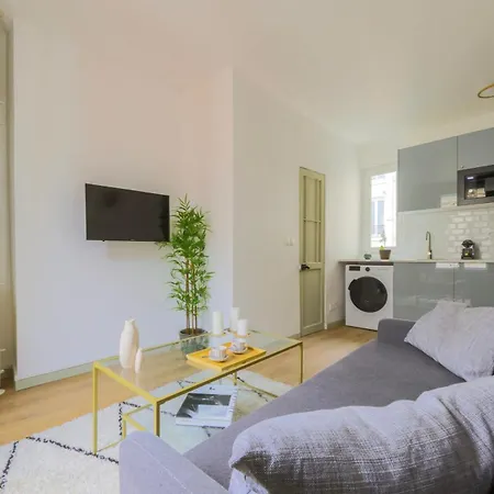 Comfortable Retreat Near Parc Monceau *